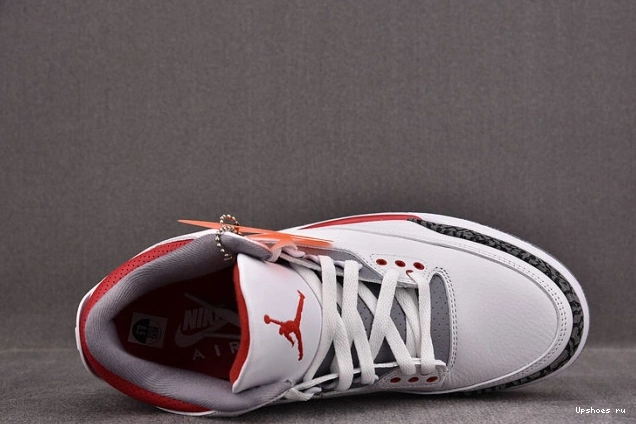 Jordan (2022) 3 Retro Red Fire DN3707-160 0912